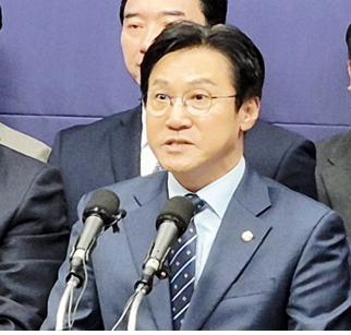 신영대 측근 8일 선고공판 '운명의 날'